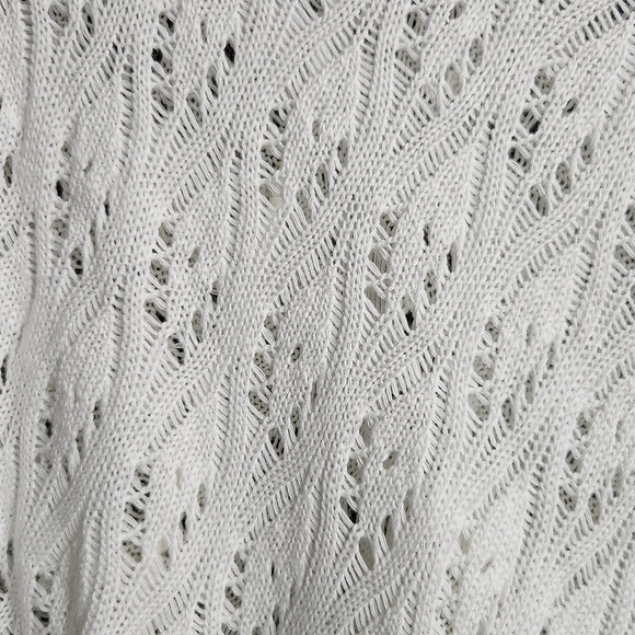 White Crochet Poncho - Picture 8 of 8